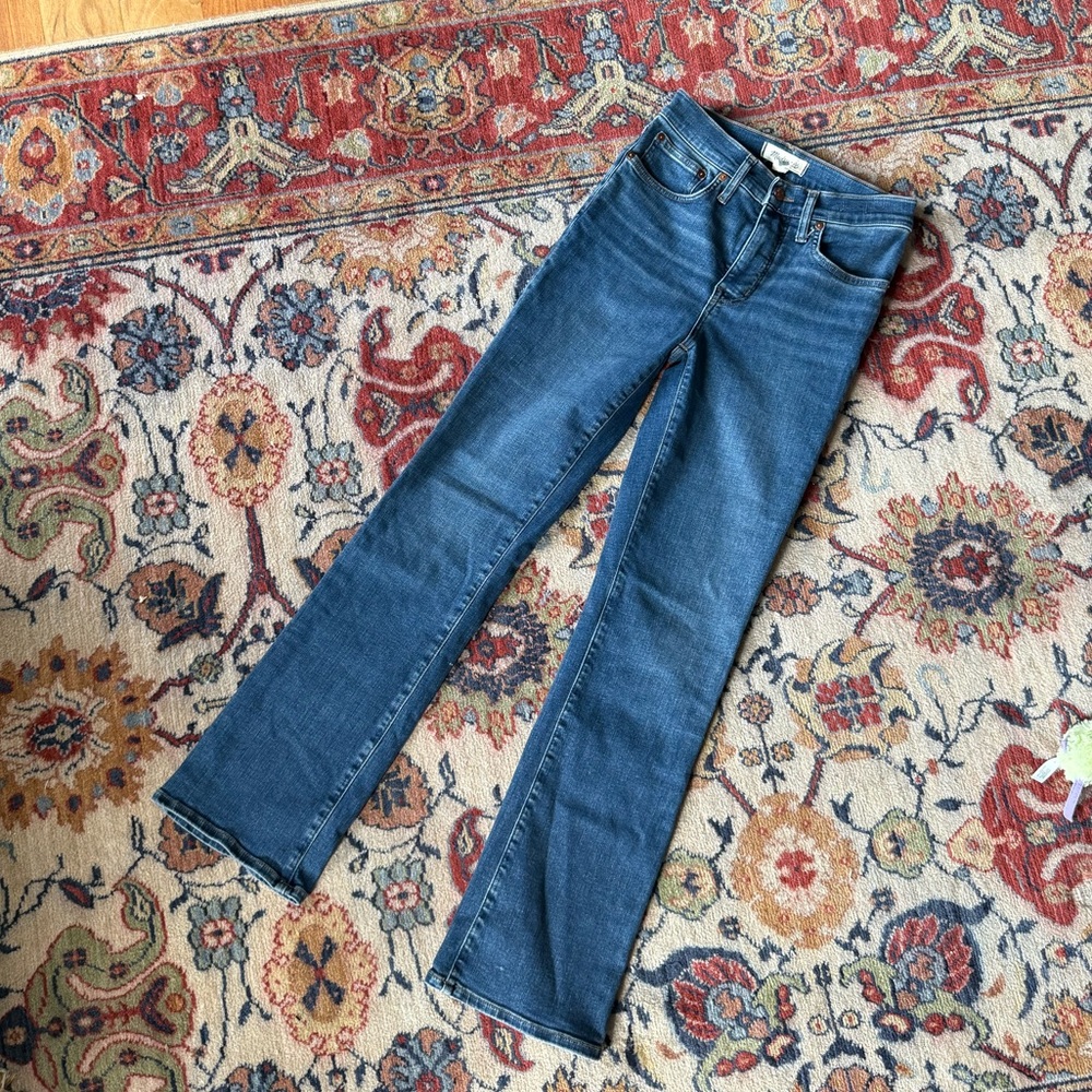 Madewell Kick Out Jeans Size 27T